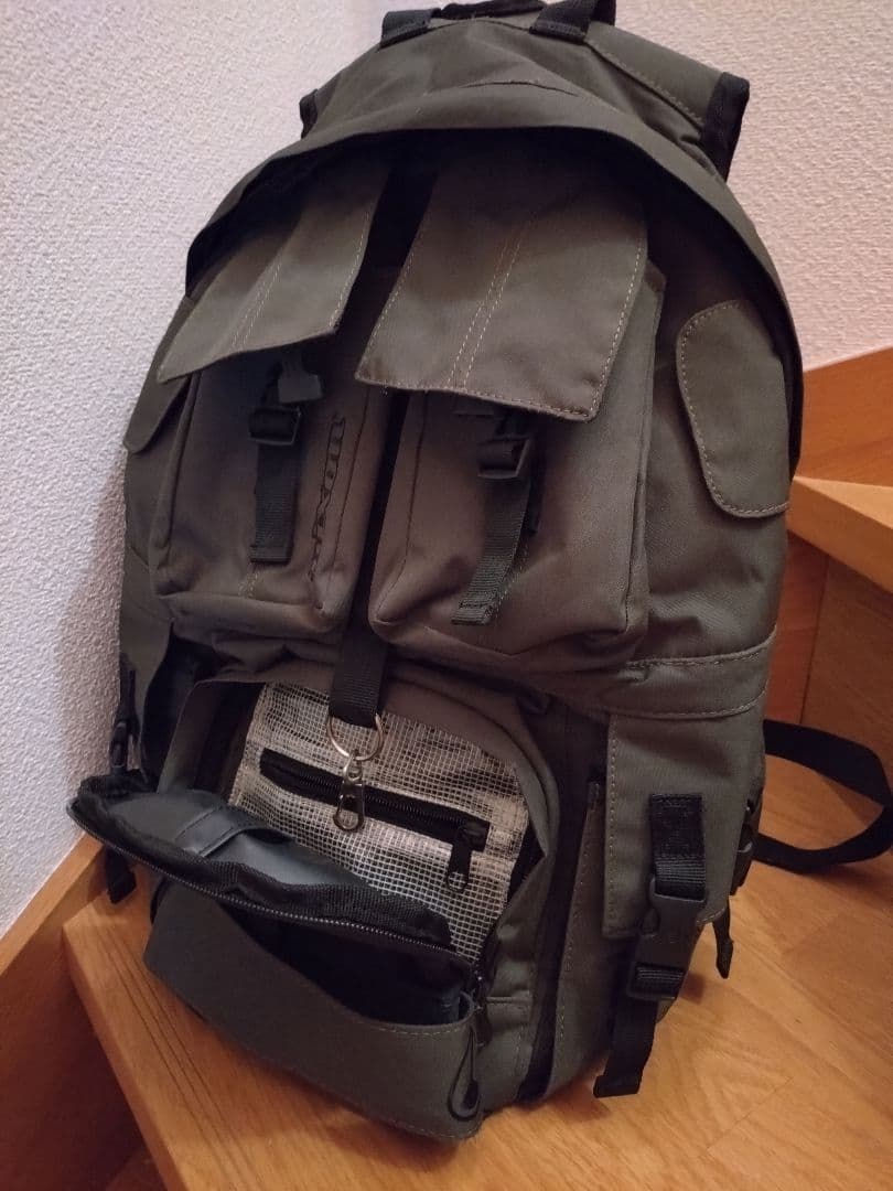 新品未使用NIXONリュック