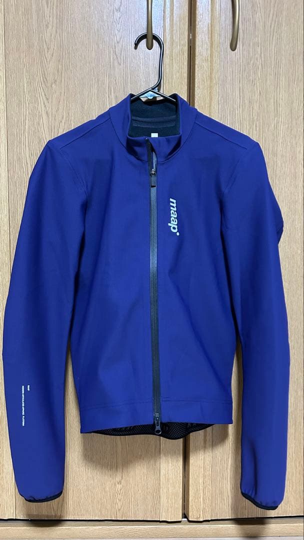  Men‘s Training Winter Jacket サイズXS