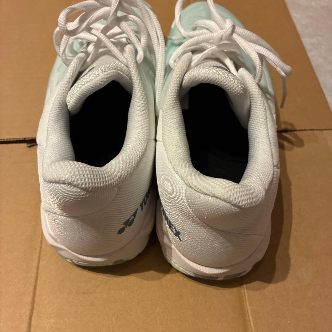 YONEX バドミントンシューズ カスケードドライブ 28cm