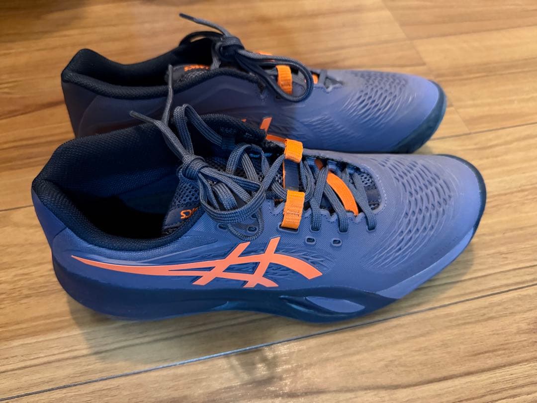 GEL-RESOLUTION X（オールコート）　27.5センチ