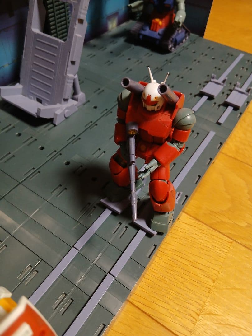ロボット魂　ジオラマ　ガンダム フィギュア 1/144 スケール