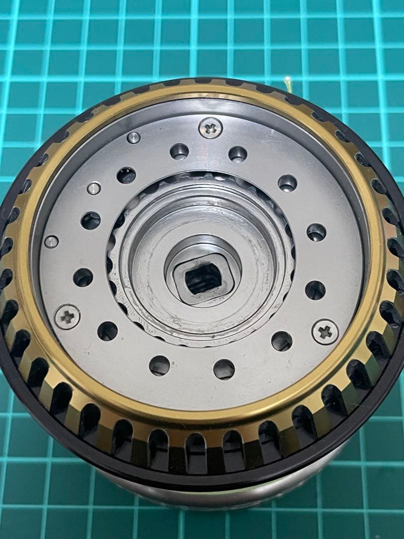 《DAIWA》【最終値下!!】20 SALTIGA 18000H SOMカスタム