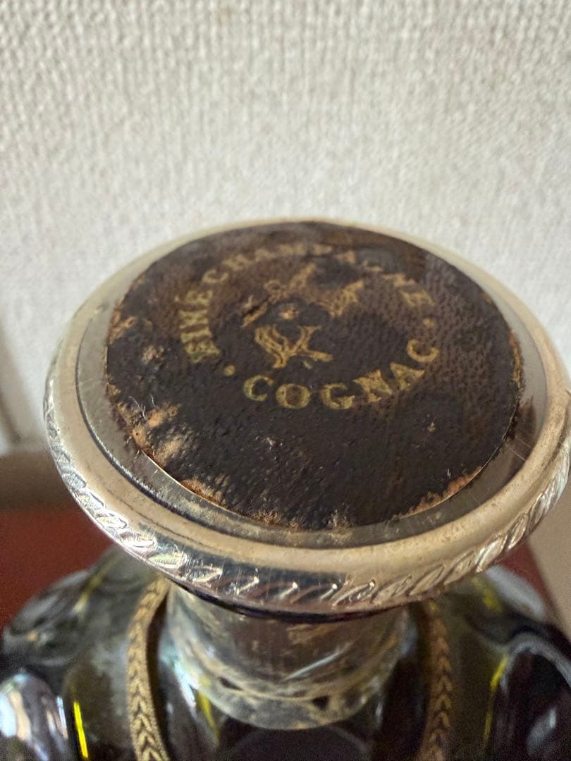 ブランデー REMY MARTIN EXTRA FINE CHAMPAGNE COGNAC