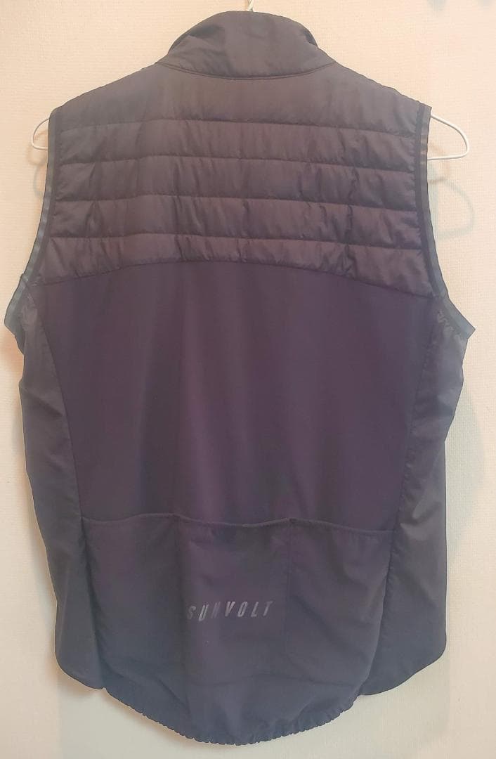 SUNVOLT サーモベスト Sサイズ　ブラック