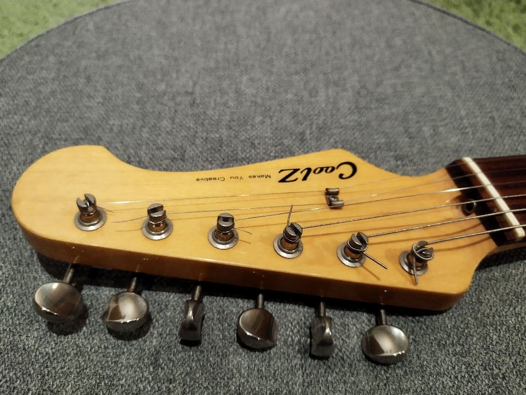 軽量！Coolz ZST-M1R フジゲン製 ミディアムスケール ストラトタイプ