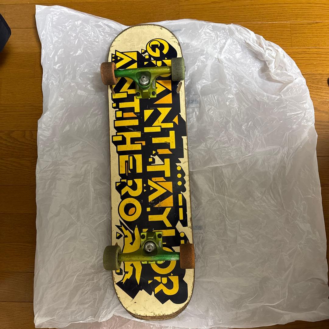 スケボー　アンチヒーロー