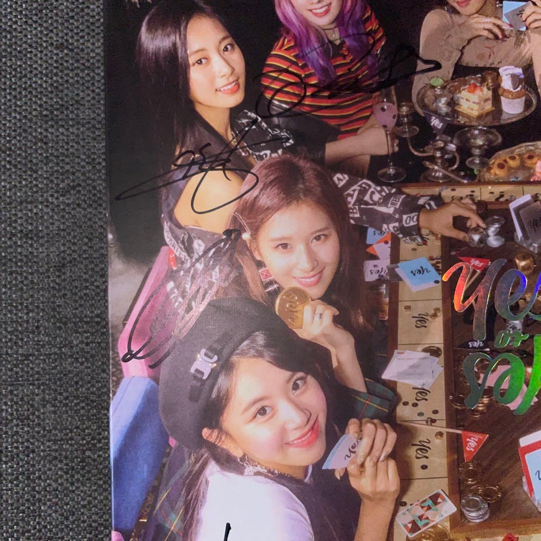 TWICE 直筆サイン入りCD