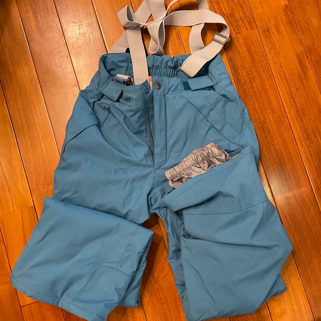 最終値下げ❗️美品スキーウェアセット160 手袋、ヘルメット付き