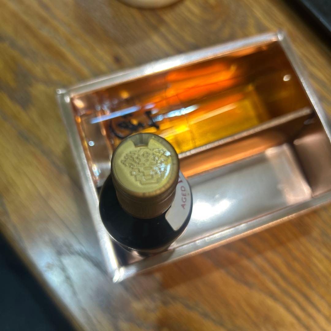 山崎12年ミニチュア 50ml 蒸留所限定 水彩画ラベル ショットグラス付