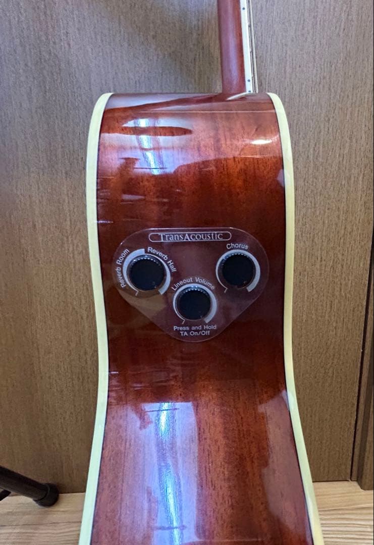 【美品】YAMAHA FS-TA トランスアコースティックギター トップ単板