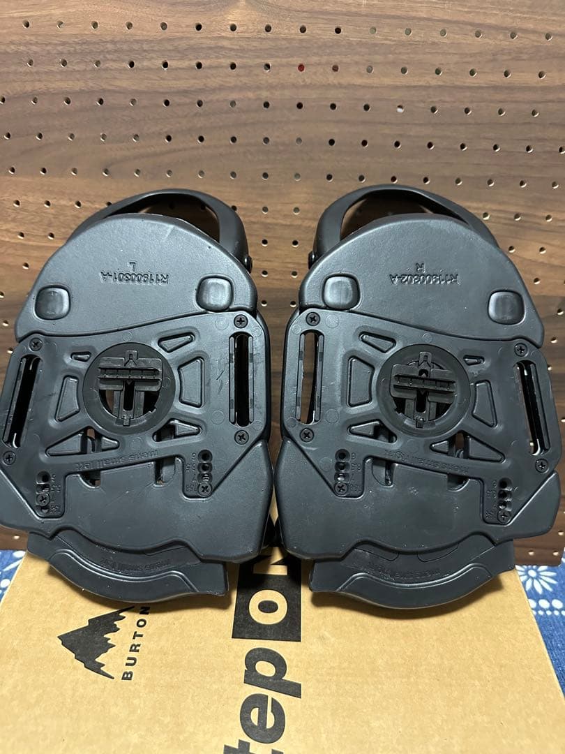 バートンStep onビンディング EST Ｓサイズ26.0まで