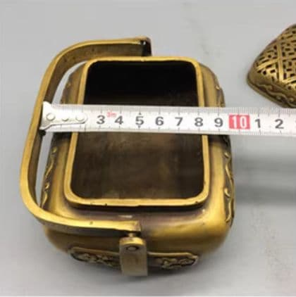 銅器 浮彫騰竜提梁暖手炉 香炉 香具 装飾品 工芸品 置物