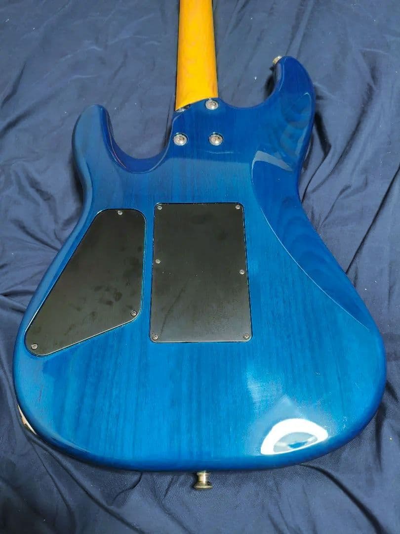 ギター Charvel MJ SAN DIMAS STYLE1 HSH FR MQM