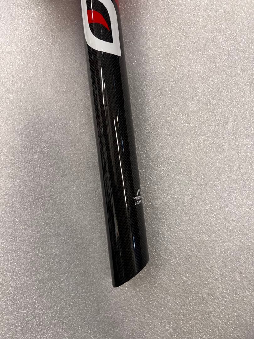 モスト カーボンシートポスト 31.6mm×300mm