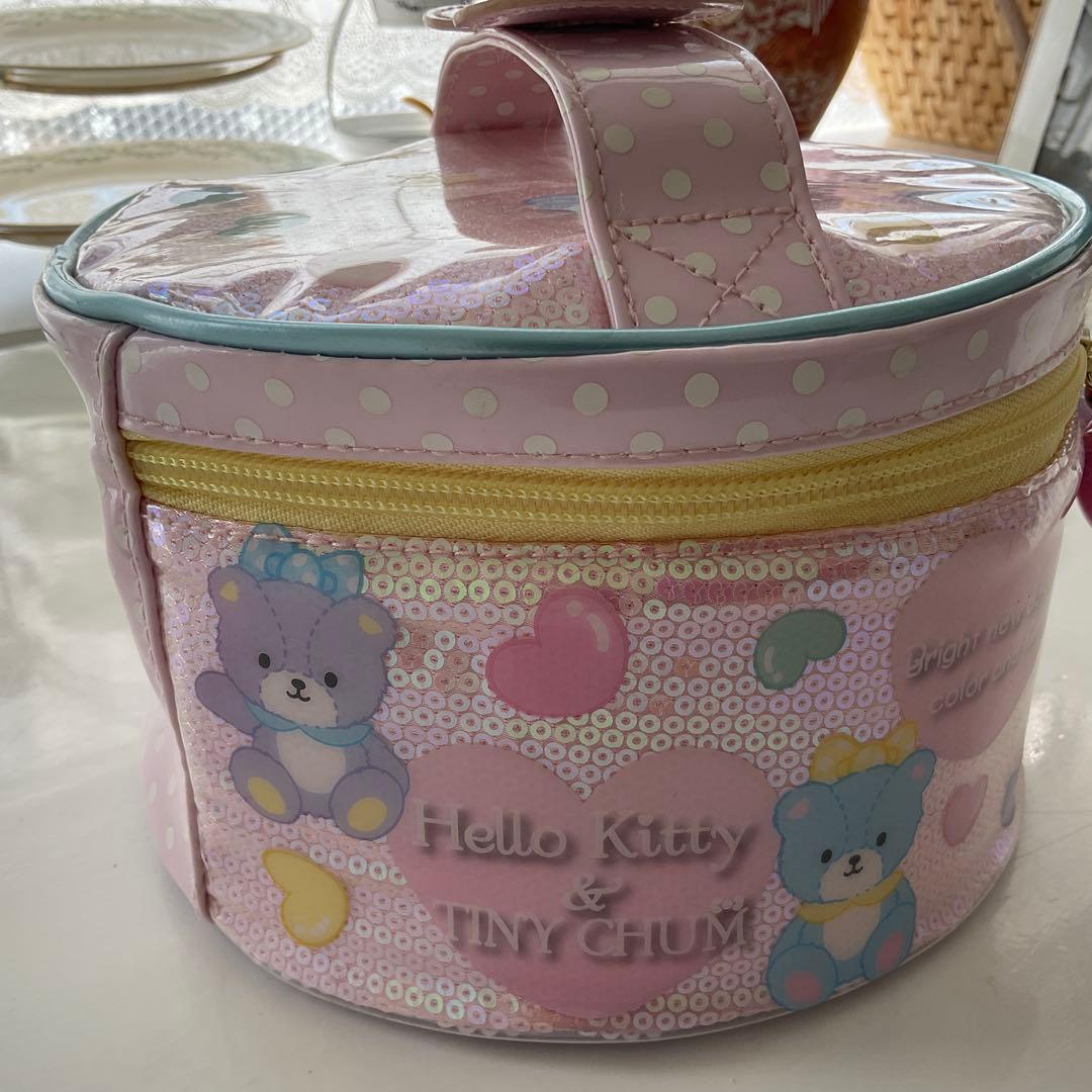激レア　 Hello Kitty & Tiny Chum バニティバック
