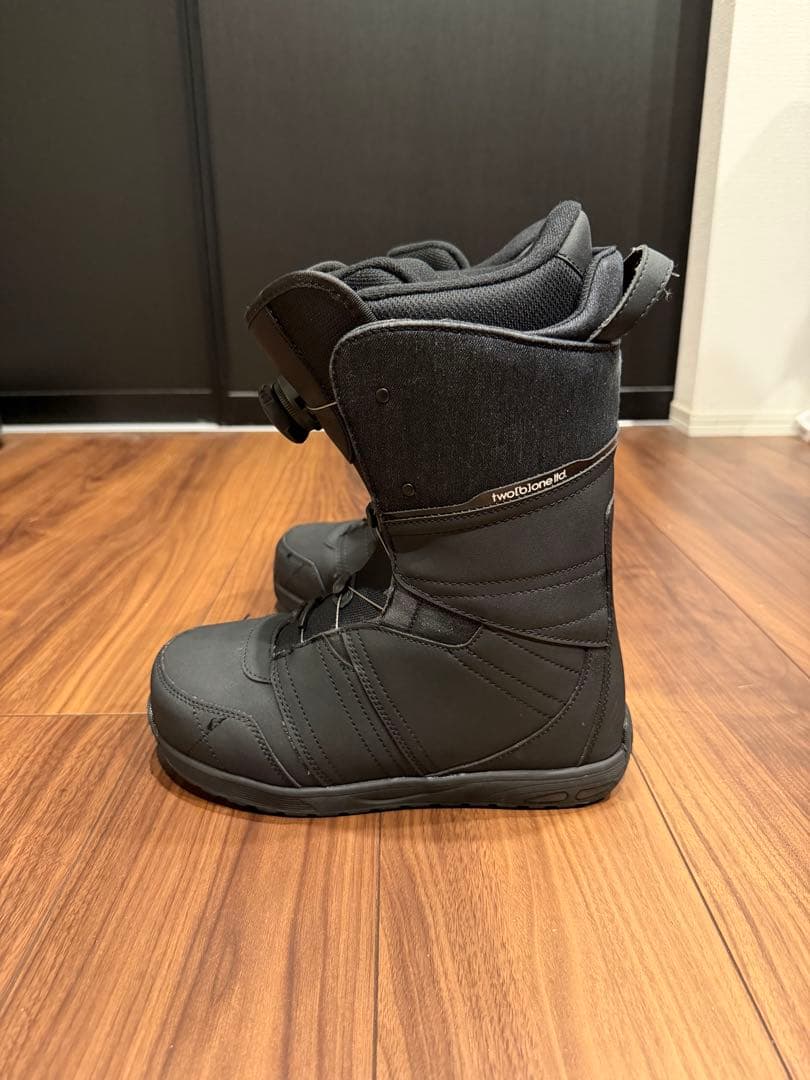 24 美品 スノーボードブーツ 女性用 ブラック