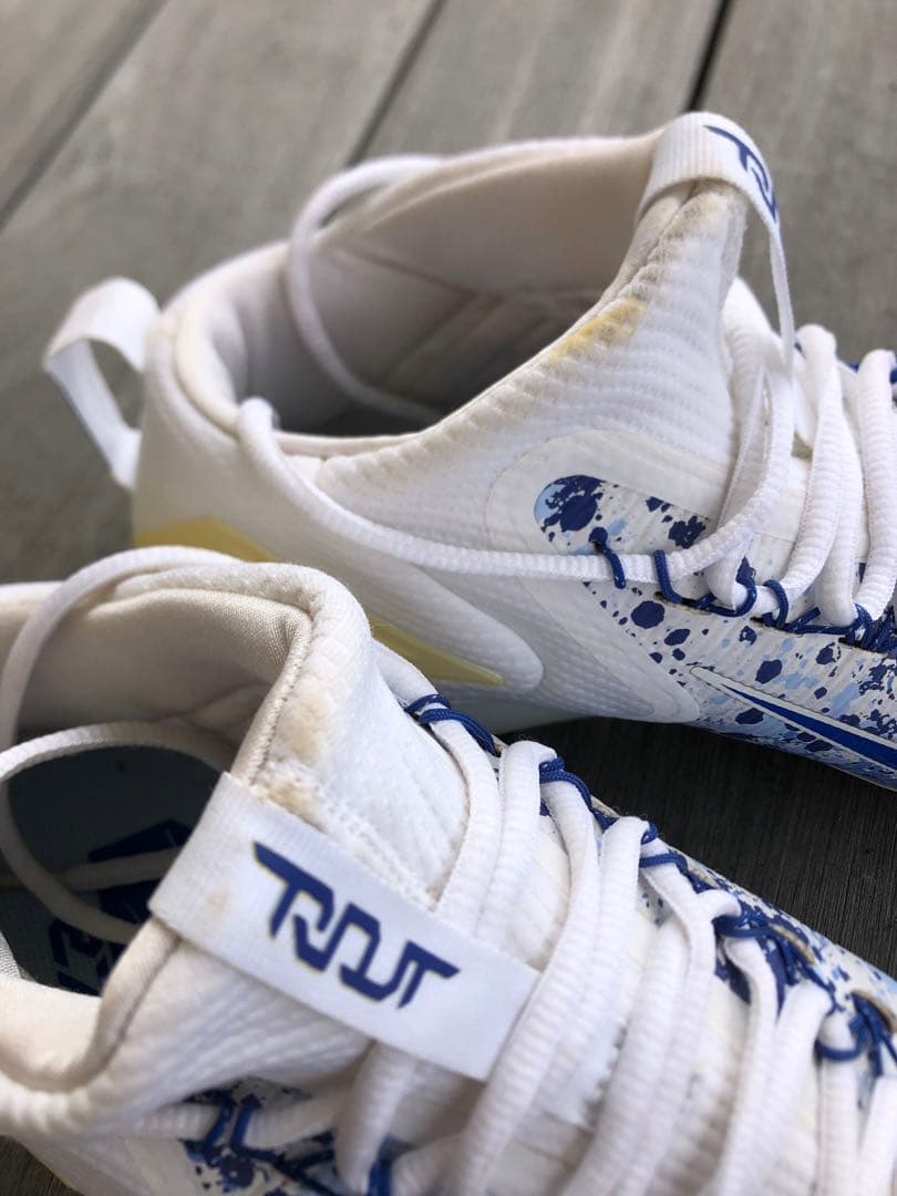 【ゲリラセール】ナイキ 野球スパイク トラウト3 29.5cm