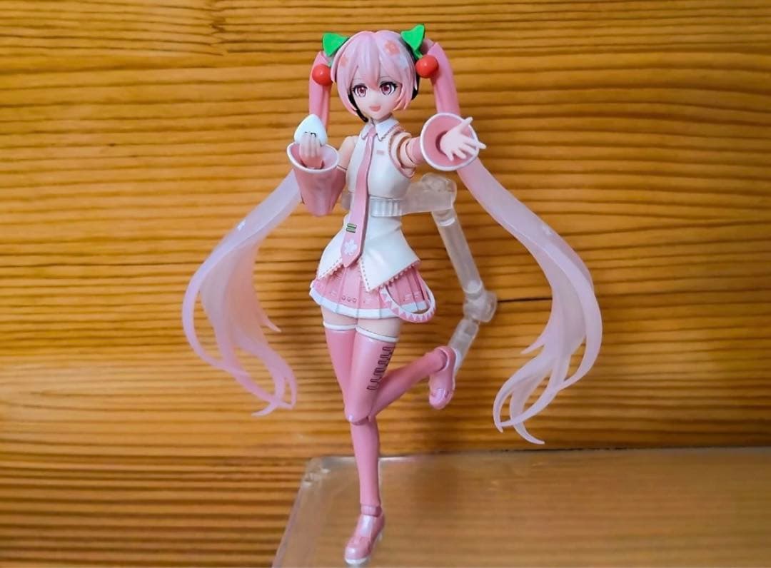 海外限定　桜ミク　初音ミク　フィギュア