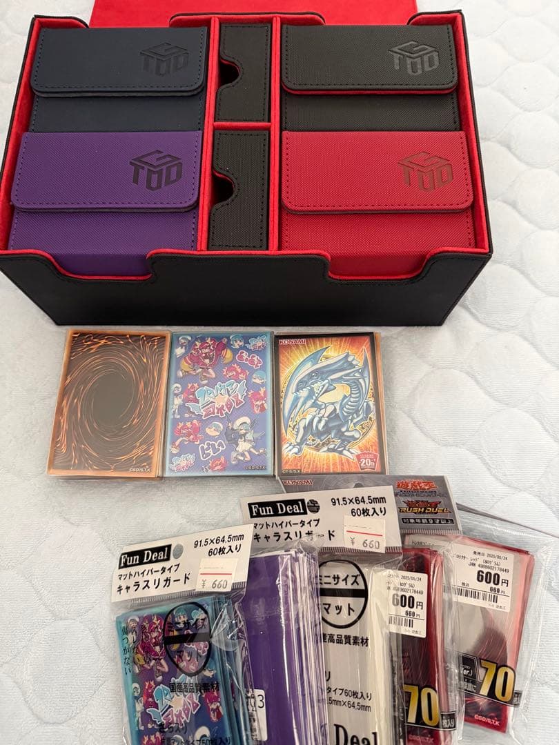 高レアリティ！遊戯王　引退デッキ・カード・スリーブセット！