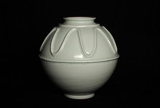 瀧田項一 「 白磁貼文大壺 」 花入 花器　共箱有