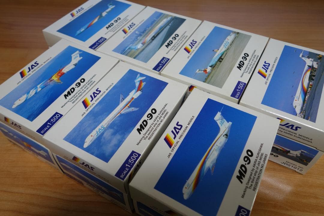 ①ダイキャスト JAS MD-90 7機 1/500