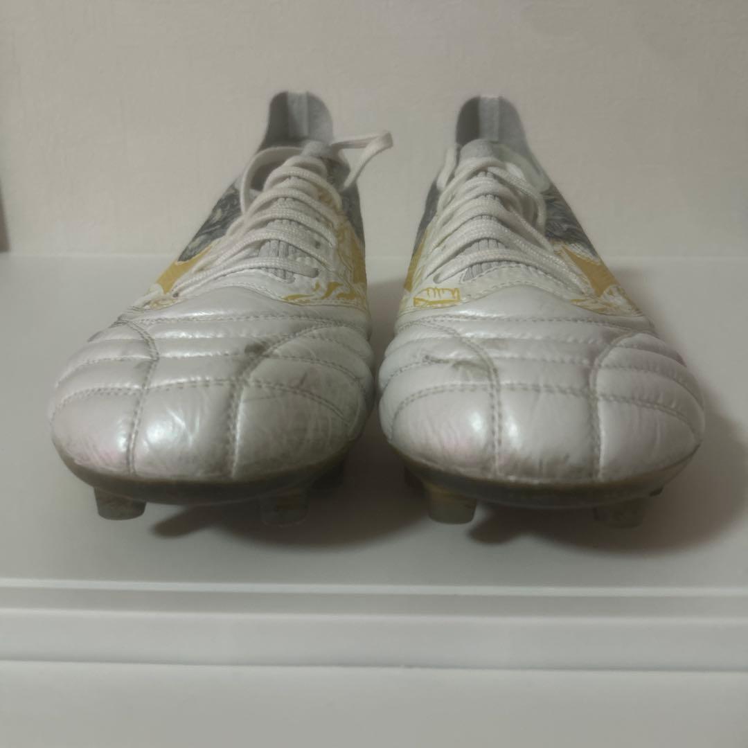 ミズノ　モレリアネオ3β SRモデル　26cm