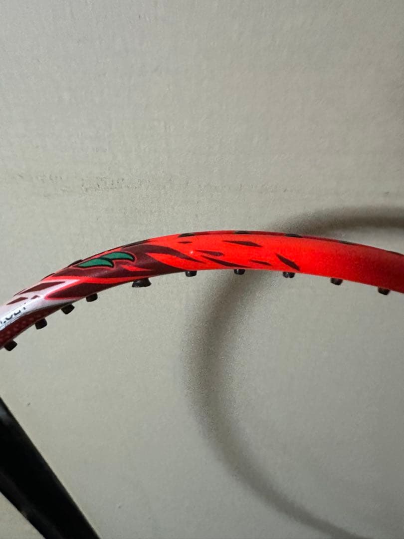 バドミントンラケット victor thrustar ryuga 5ug5