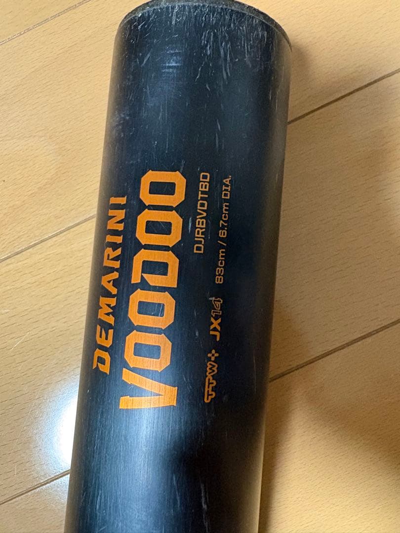 DeMarini Voodoo 軟式バット83㎝