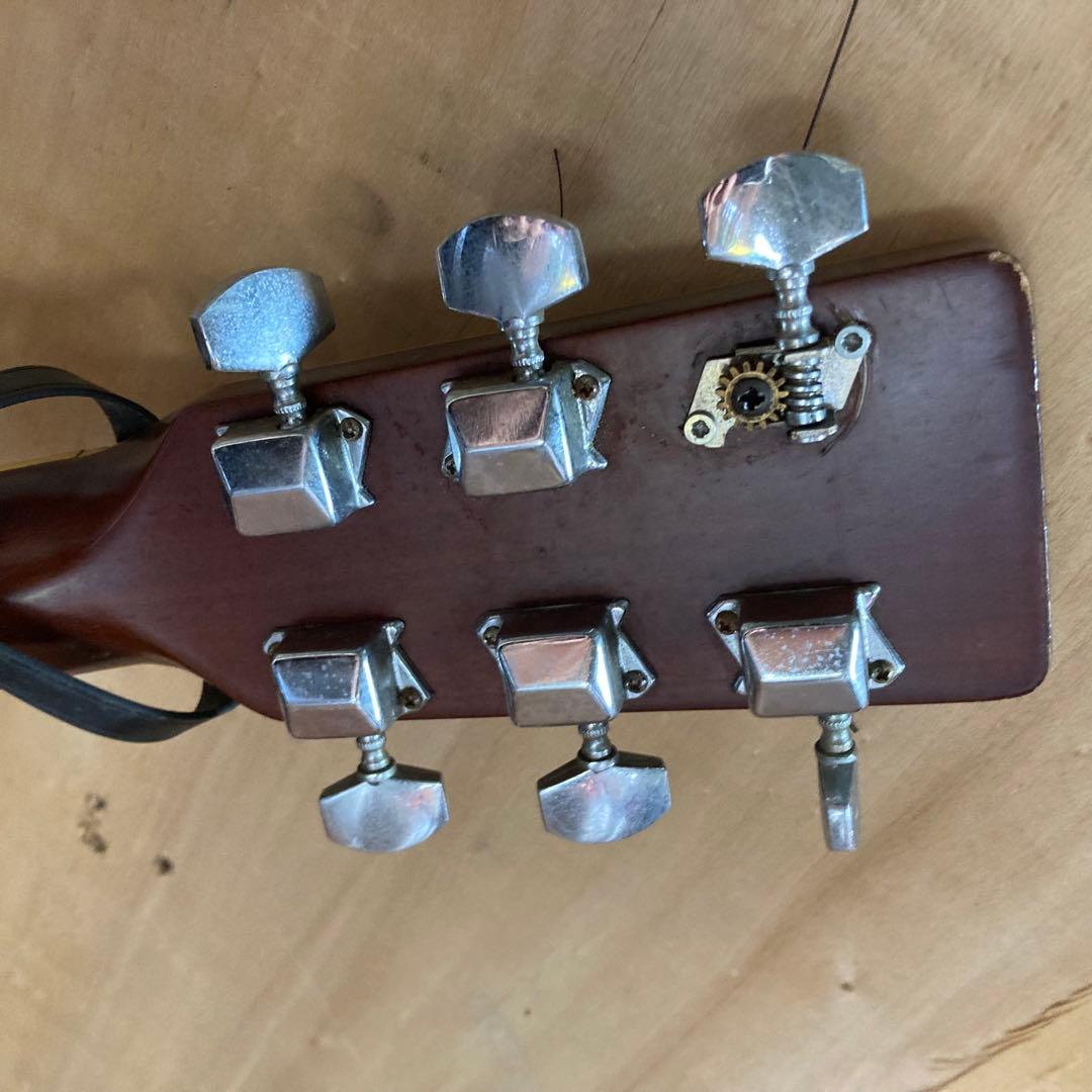 スズキバイオリンギター　THREES W-200