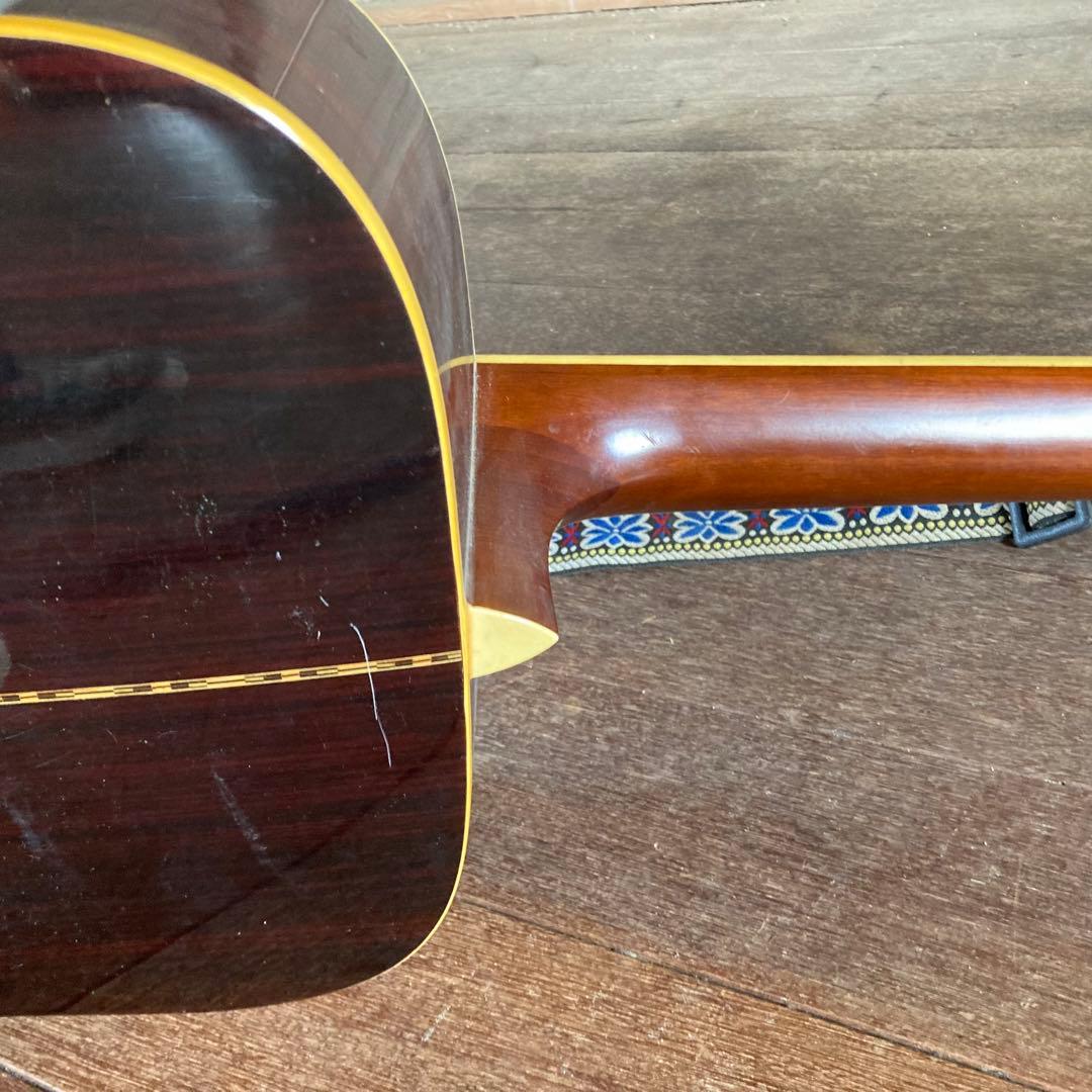 スズキバイオリンギター　THREES W-200