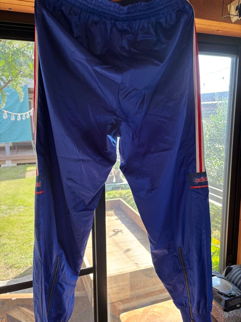 adidas 青 ウィンドブレーカー（90年代）