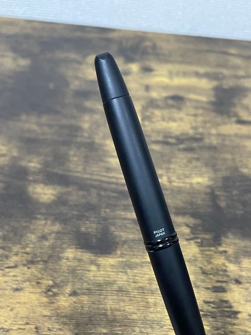筆記確認＆洗浄済　キャップレス　マットブラック　18金　極細　パイロット　万年筆