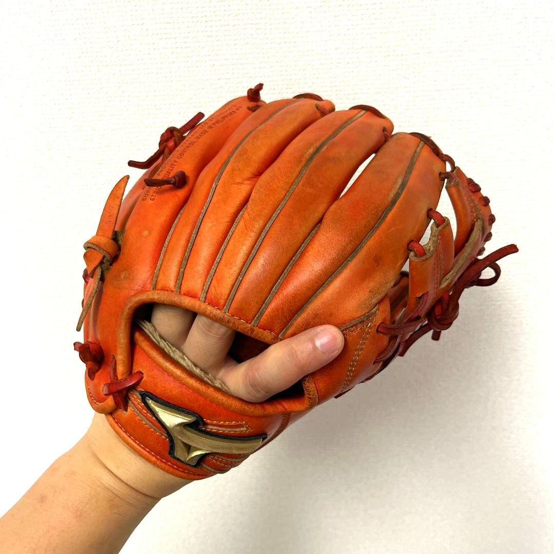 706 ミズノ グローバルエリート 坂本勇人モデル 軟式 少年 内野手用グローブ
