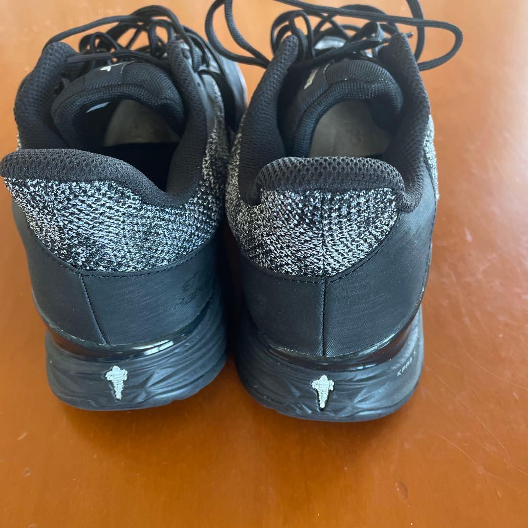 バボラメンズテニスシューズ　28.5cm