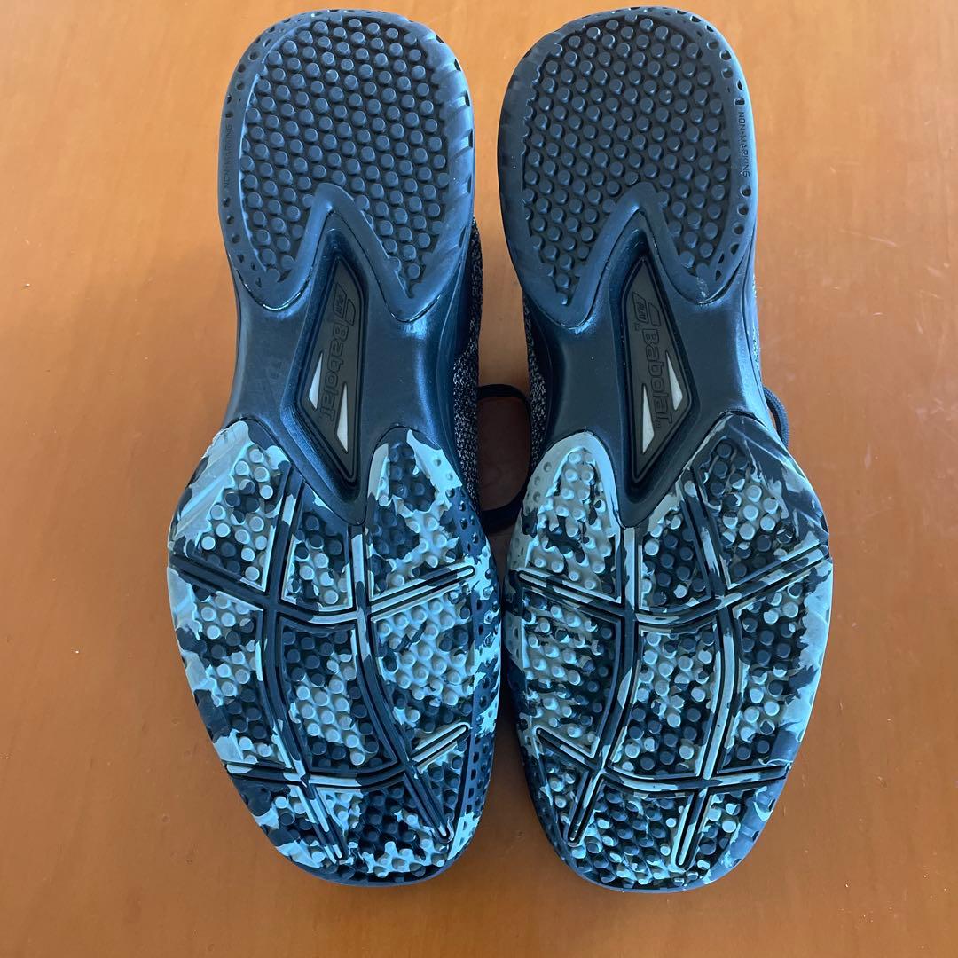 バボラメンズテニスシューズ　28.5cm