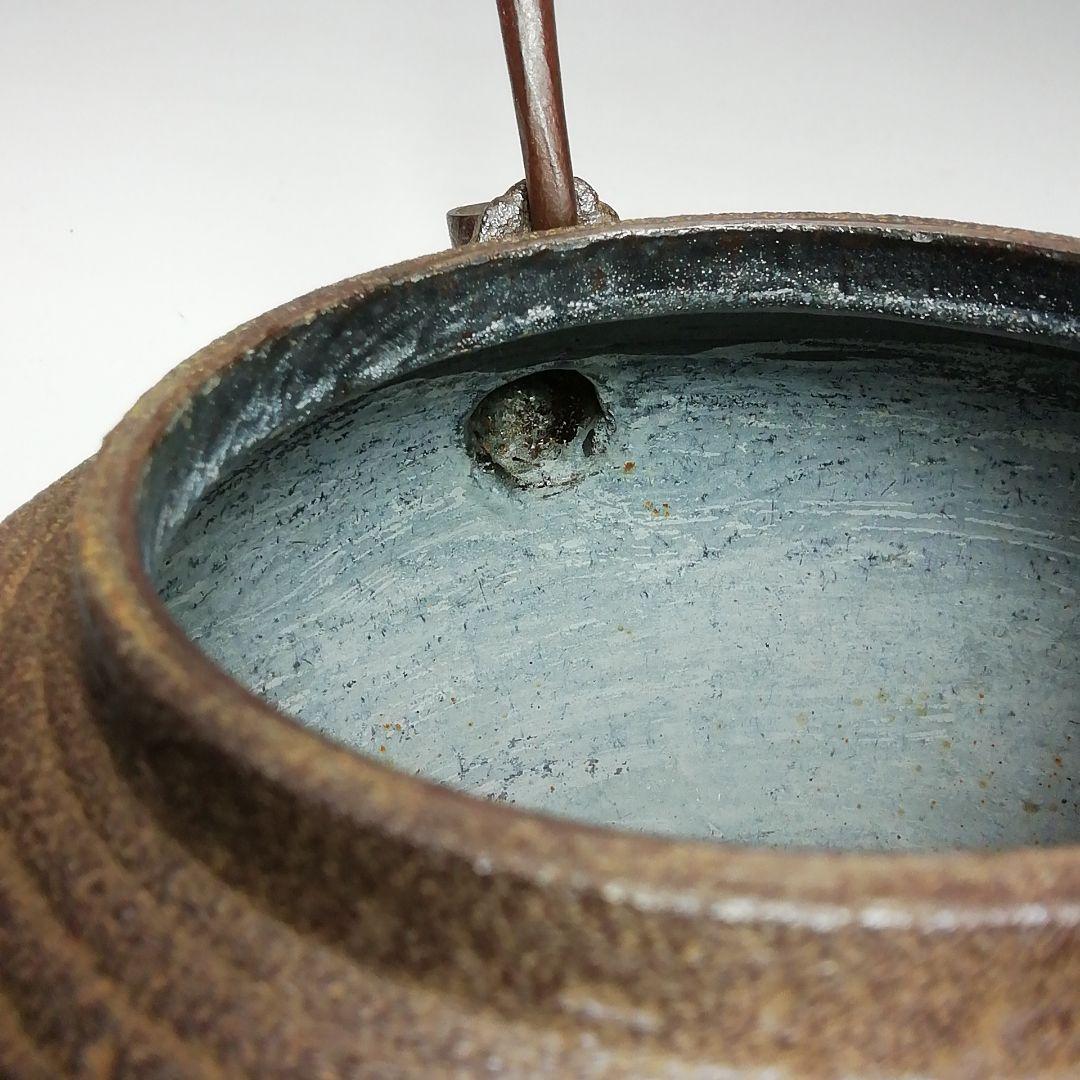 Ｓ６１８　鉄瓶　『糸目鉄瓶』『銅蓋』『釜師　河田松寿作』　共箱　茶道具