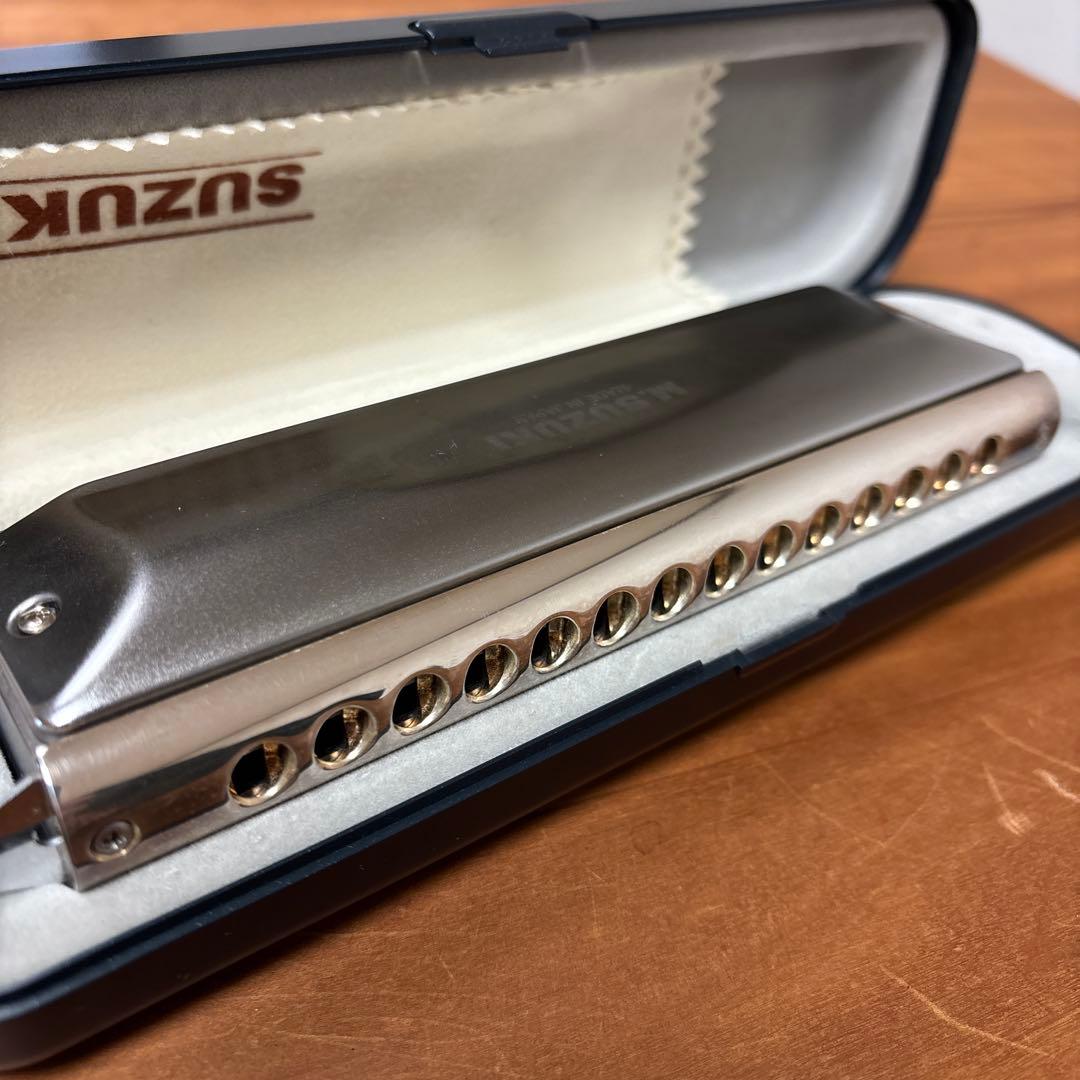 M. Suzuki S-56 クロマチックハーモニカ