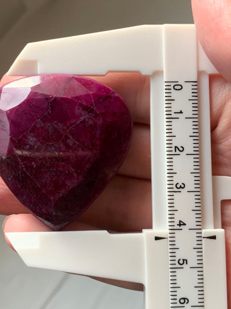 特大天然ルビー　コランダム　219ct 恋愛運　パワーストーン　ルース　根付