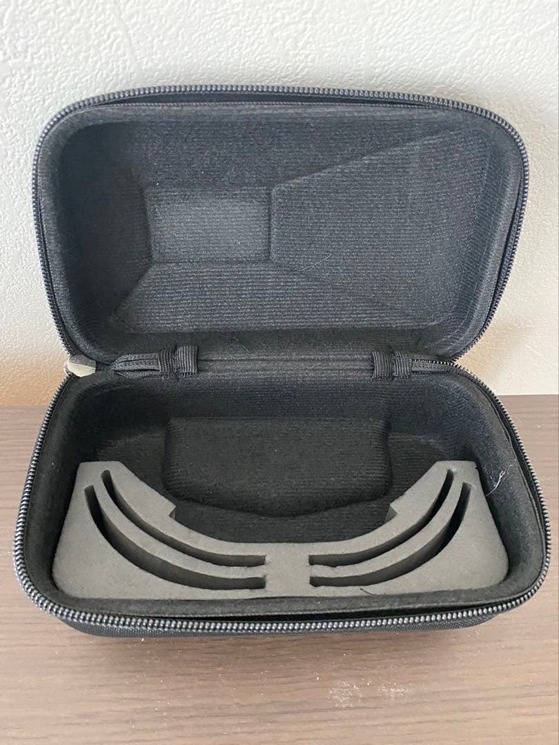 野球サングラス　現在特別値下げ中　来週には元の値段6000円に戻します。