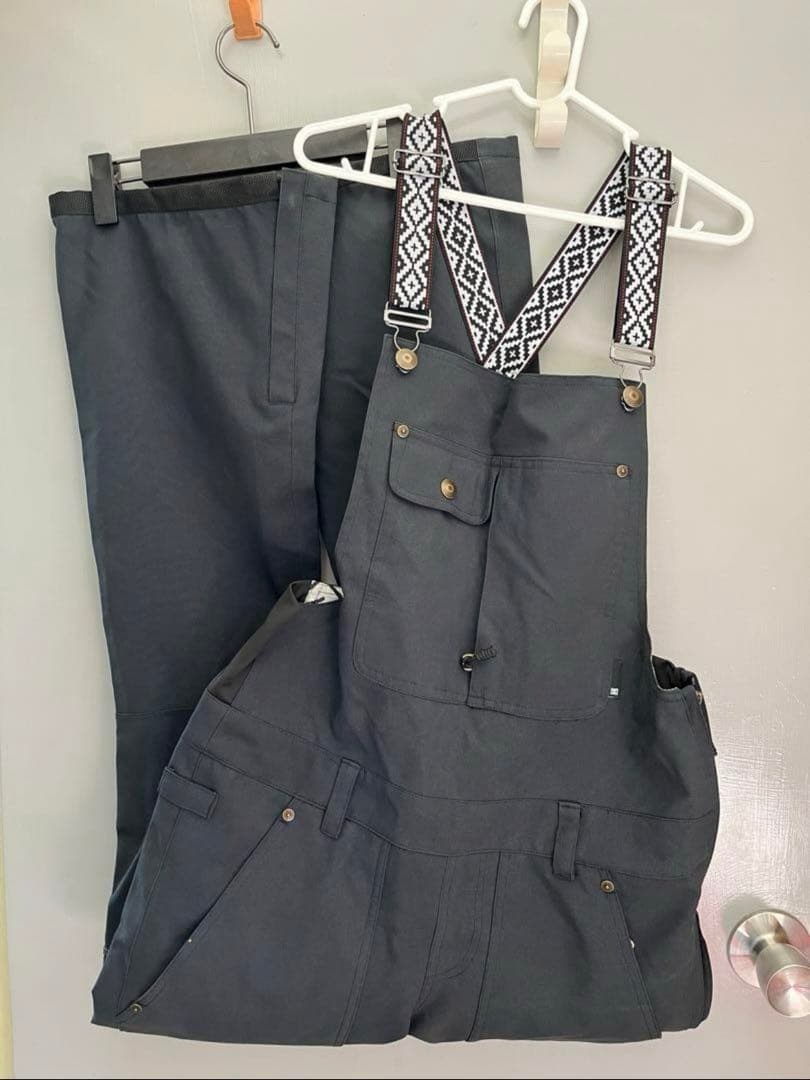 【新品未使用‼️】DC 黒 レディース メンズ スノーパンツ ブラック 黒