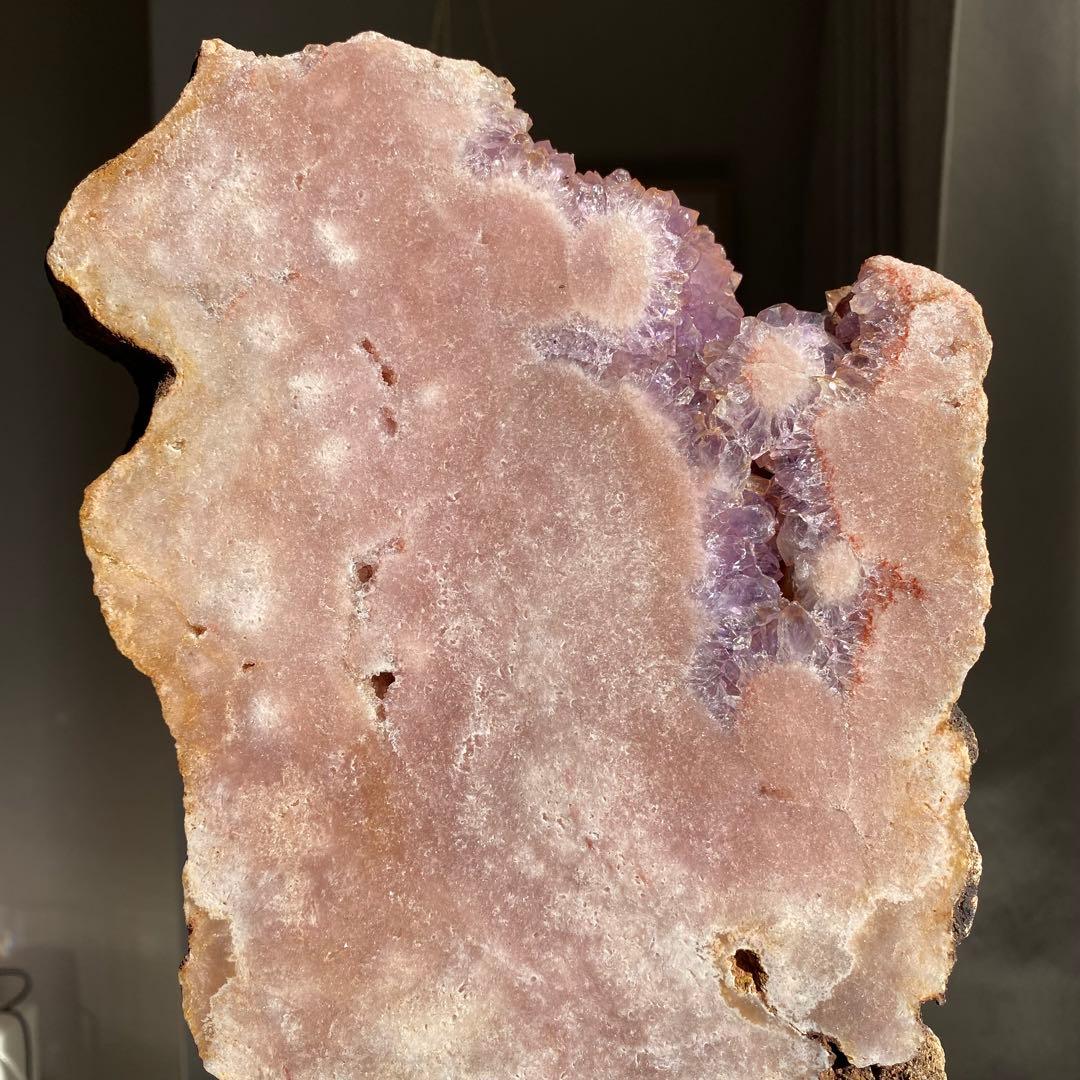 ★★★破格特価【 特大 ピンクアメジスト 原石 スラブ 約3.6kg スタンド