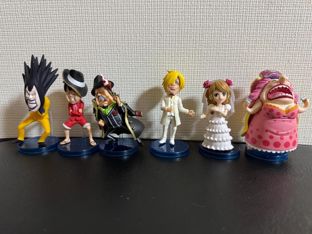ワンピース　ワールドコレクタブルフィギュア ホールケーキアイランド 18体セット