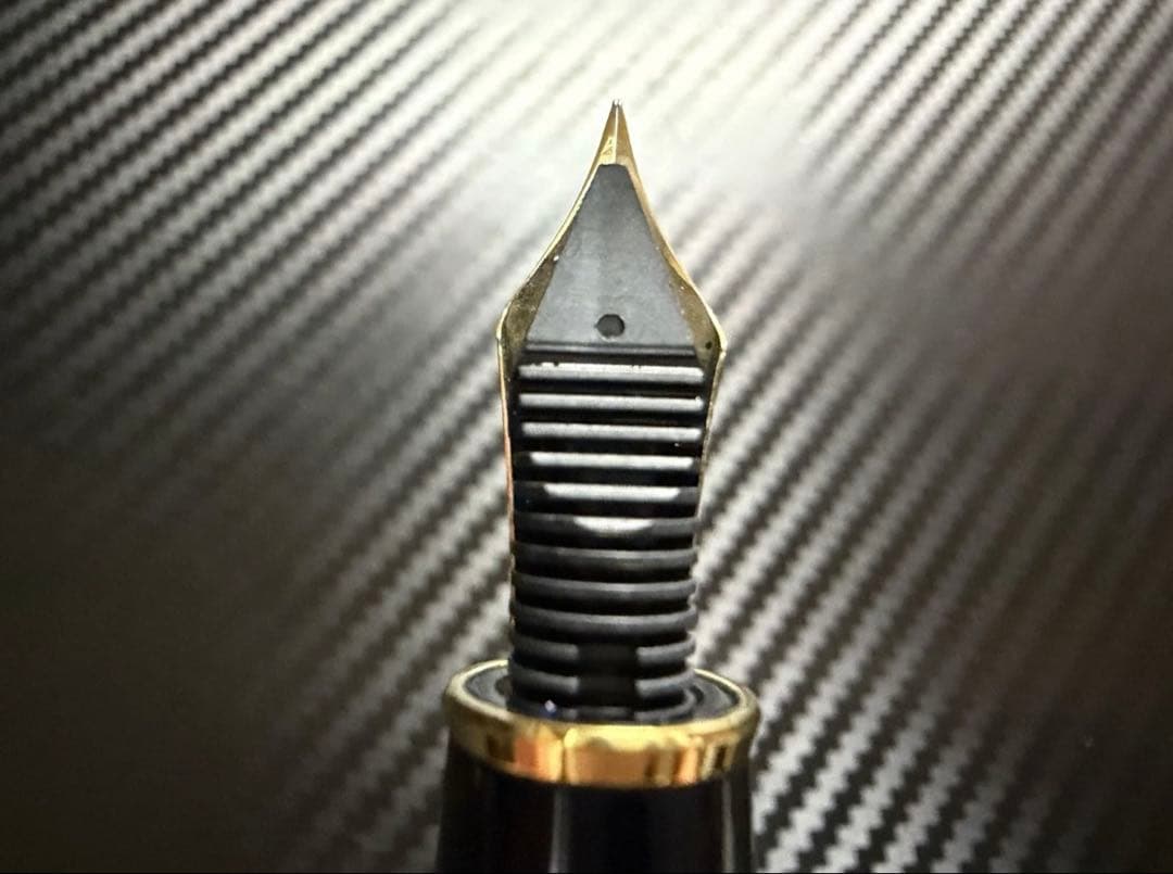 未使用に近い プラチナ 出雲 鉄刀木 F 細字 万年筆