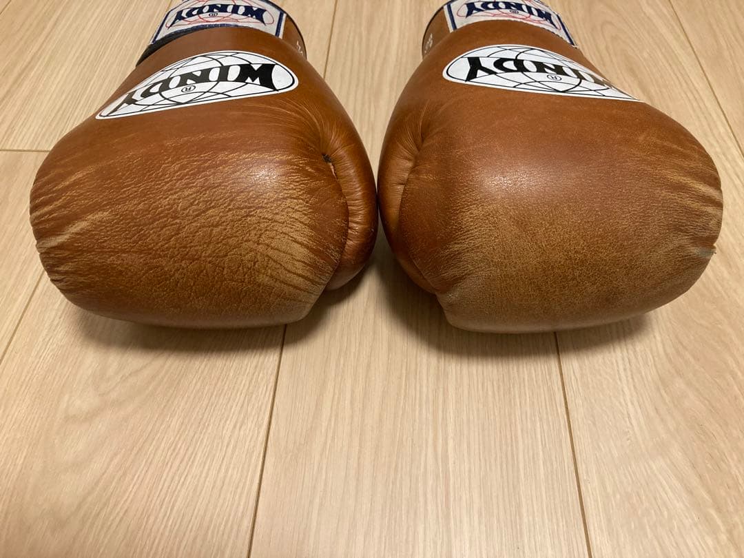 WINDY ボクシンググローブ ブラウン　8oz