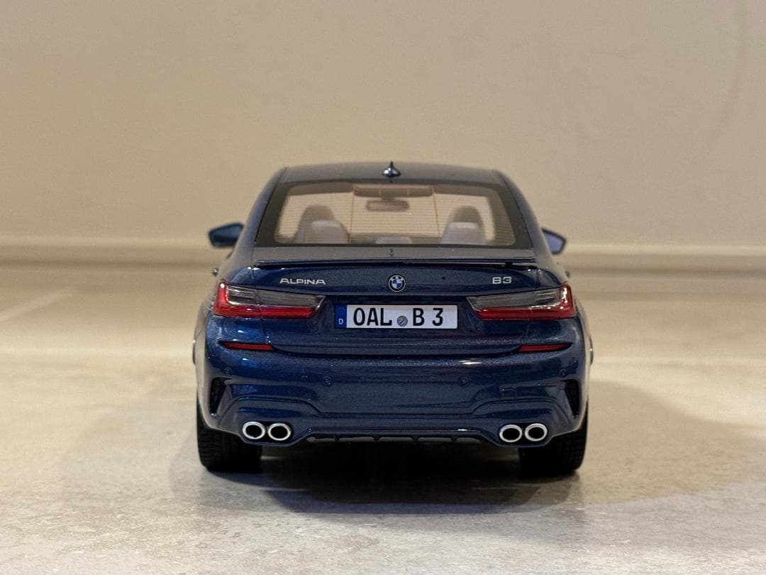 【激レア】 ALPINA B3 ミニカー 1/18 アルピナブルー