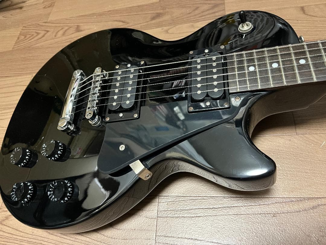 epiphone Les Paul Studio 黒 ケース付