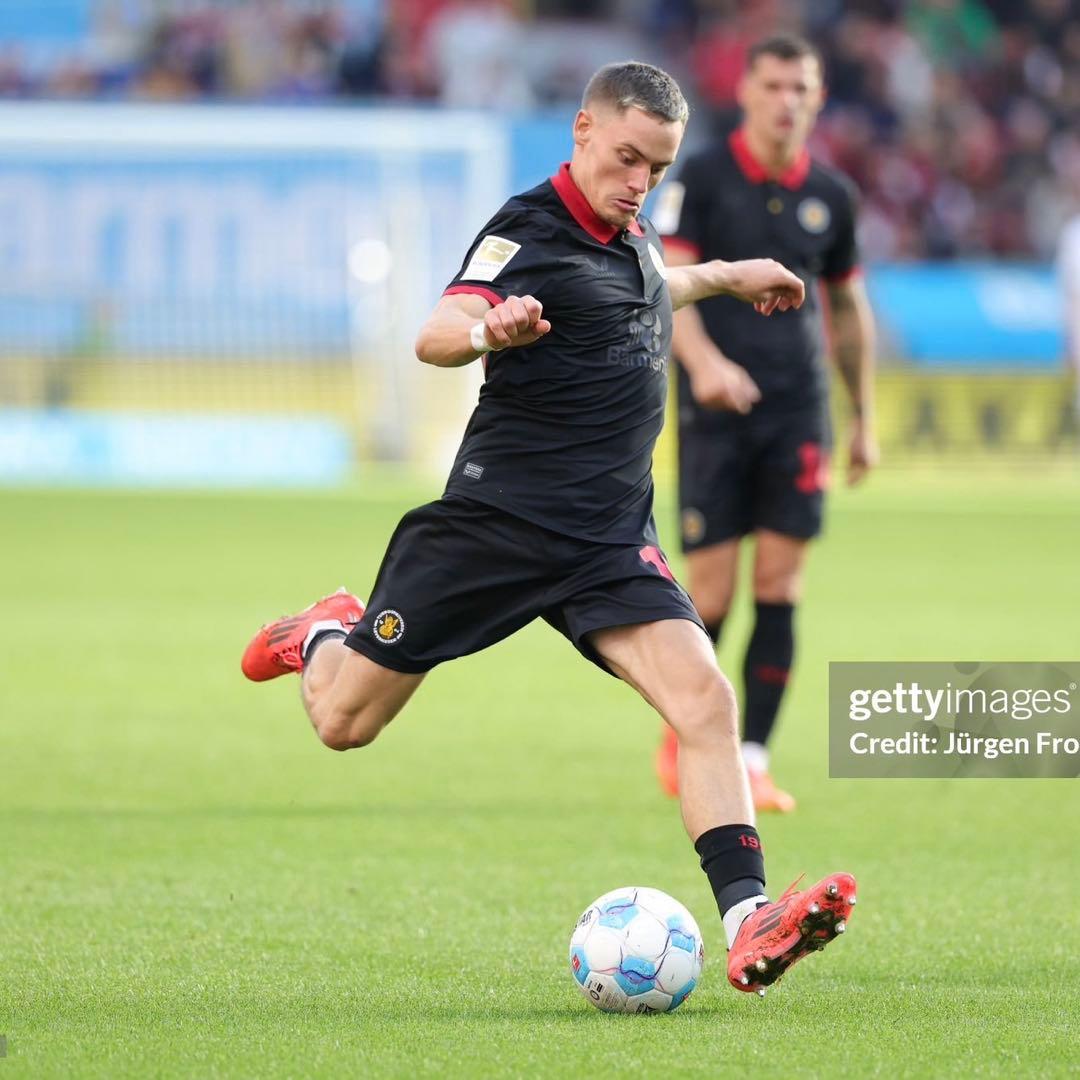 レヴァークーゼン 24-25 ユニフォーム 120周年 正規品 L ヴィルツ