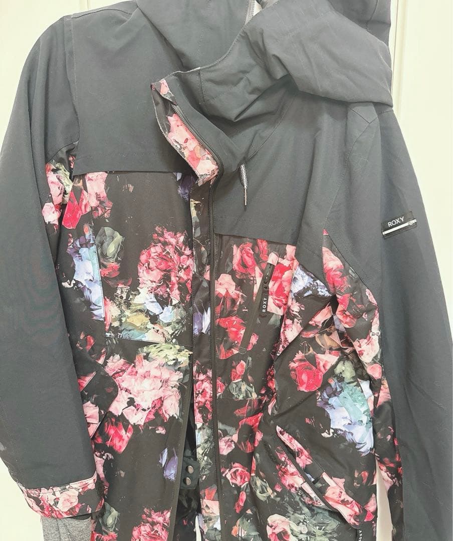 値下げ　ROXY スノーボードウェア スキーウェア M 黒