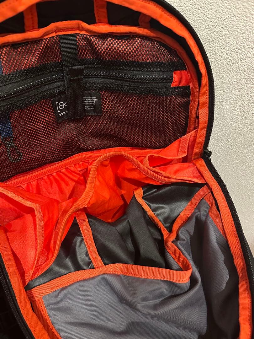 バートンak サージェンス ツアー パック 18L バックパック