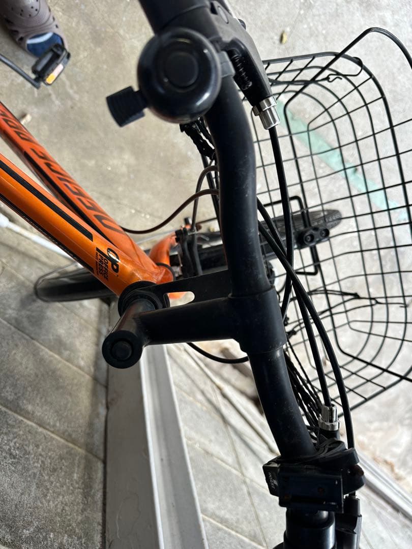 オレンジ シティサイクル バスケット付き